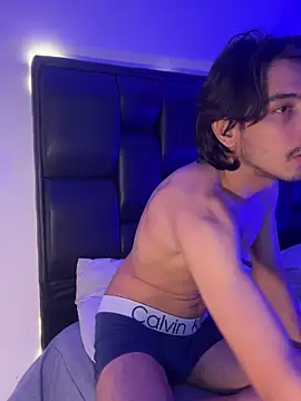 Snapshot of MiaSkylar chatting on 22, 3, 2026 MiaSkylar online show from 22, 3, 2026