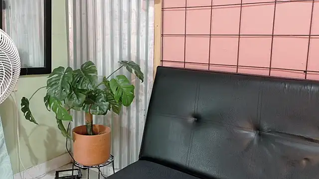 Snapshot of Daiisy_kiss chatting on 4, 2, 2026 Daiisy kiss online show from 4, 2, 2026