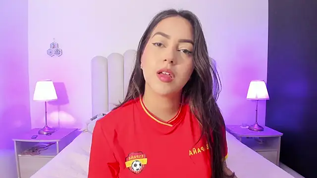 SofieBunnie online show from 15, 6, 2026