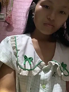 Snapshot of milo_bae chatting on 3, 6, 2026 milo bae online show from 3, 6, 2026