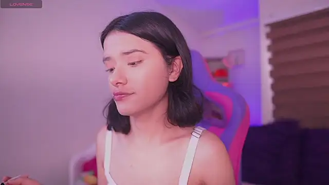 Lana Dreams  online show from 3, 10, 2025