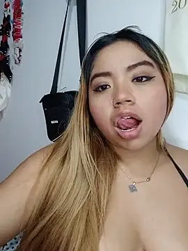 Emily  Hott online show from 21, 5, 2026