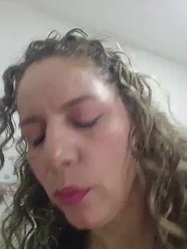 Nina vallon online show from 9, 3, 2026