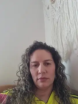 Snapshot of Nina_vallon chatting on 3, 7, 2026 Nina vallon online show from 3, 7, 2026