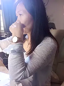 Joanna1122 online show from 3, 12, 2025