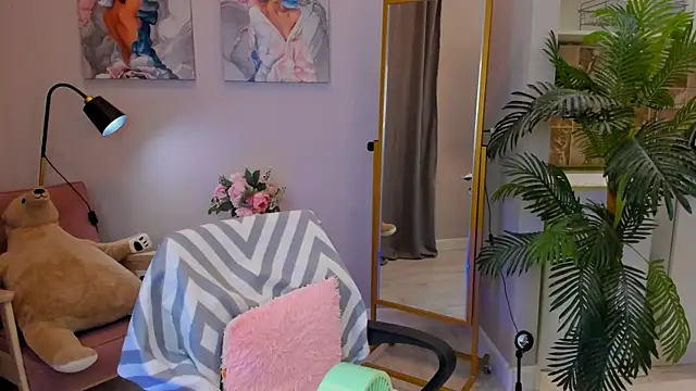 Snapshot of Mia_meowXkiss chatting on 8, 9, 2025 Mia meowXkiss online show from 8, 9, 2025