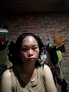 Snapshot of __Ngoc20__ chatting on 7, 10, 2025   Ngoc20   online show from 7, 10, 2025