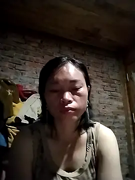 Snapshot of __Ngoc20__ chatting on 15, 10, 2025   Ngoc20   online show from 15, 10, 2025