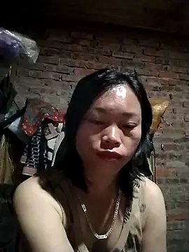 Snapshot of __Ngoc20__ chatting on 31, 10, 2025   Ngoc20   online show from 31, 10, 2025