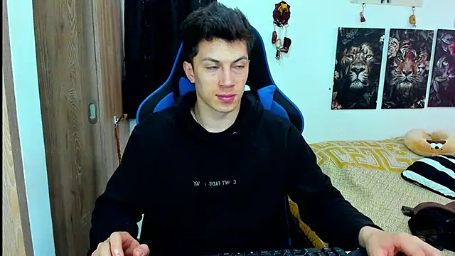 javiersexymann online show from 16, 1, 2025