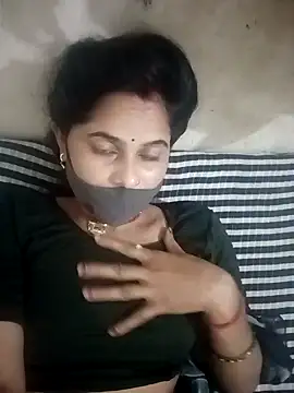 JULEE-740 online show from 20, 9, 2025