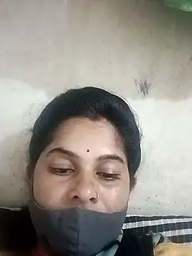 JULEE-740 online show from 4, 10, 2025