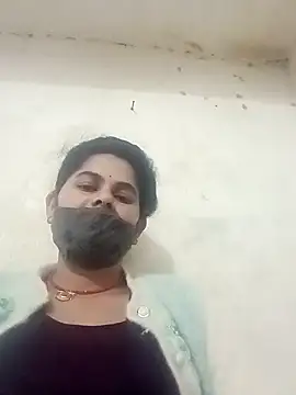 JULEE-740 online show from 4, 12, 2025