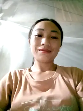 Snapshot of lucybaby00 chatting on 23, 9, 2025 lucybaby00 online show from 23, 9, 2025