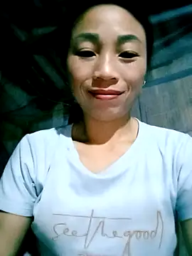 lucybaby00 online show from 4, 11, 2025