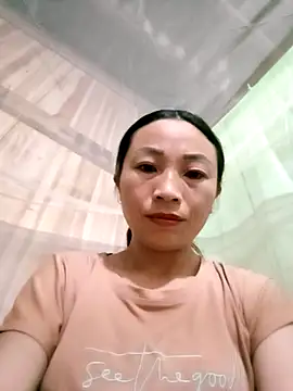 lucybaby00 online show from 8, 11, 2025