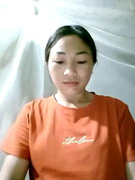 lucybaby00 online show from 25, 3, 2026