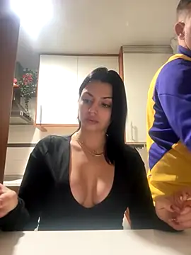 NoeliaGarcia17 online show from 27, 11, 2025