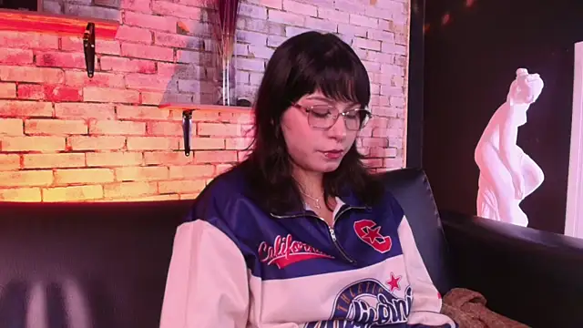 kitty malach online show from 22, 3, 2026