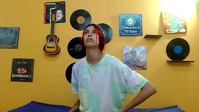 skinnyverus18 online show from 14, 11, 2025