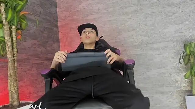 ArthurCox online show from 21, 9, 2025