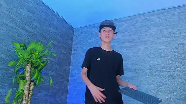 ArthurCox online show from 24, 9, 2025