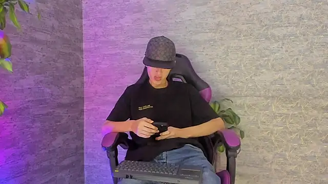 ArthurCox online show from 3, 10, 2025