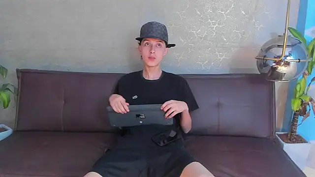 ArthurCox online show from 27, 10, 2025