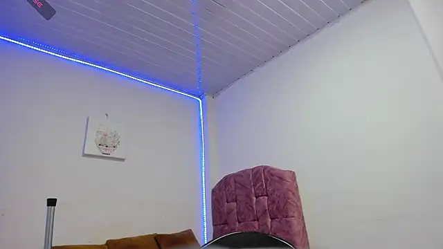 esmeraldaladys online show from 30, 4, 2026