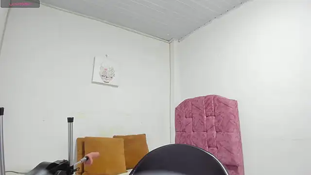esmeraldaladys online show from 13, 5, 2026