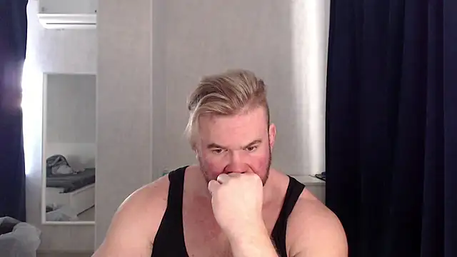 Snapshot of ThorHemsworthRU chatting on 17, 2, 2025 ThorHemsworthRU online show from 17, 2, 2025