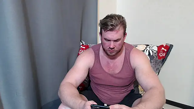 Snapshot of ThorHemsworthRU chatting on 18, 3, 2025 ThorHemsworthRU online show from 18, 3, 2025