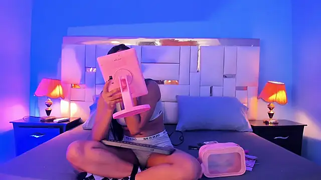 JadeeKhan online show from 30, 9, 2025