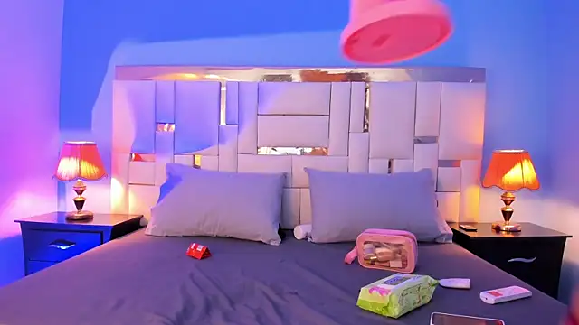 JadeeKhan online show from 4, 10, 2025