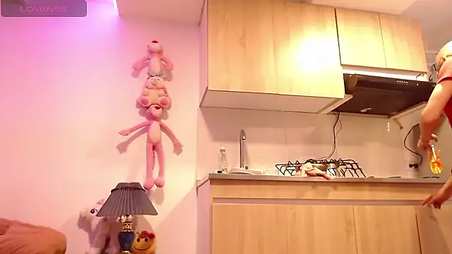 Snapshot of AllysonStonne chatting on 10, 1, 2026 AllysonStonne online show from 10, 1, 2026