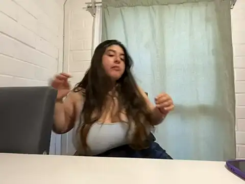 Snapshot of Tukatita69 chatting on 22, 10, 2025 Tukatita69 online show from 22, 10, 2025