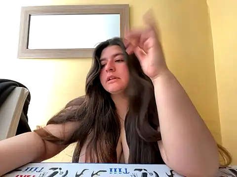 Snapshot of Tukatita69 chatting on 7, 11, 2025 Tukatita69 online show from 7, 11, 2025