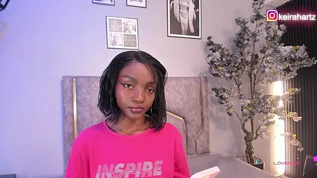 Keirahartz online show from 2, 5, 2026