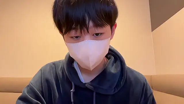 Snapshot of akkan_6868 chatting on 11, 11, 2025 akkan 6868 online show from 11, 11, 2025