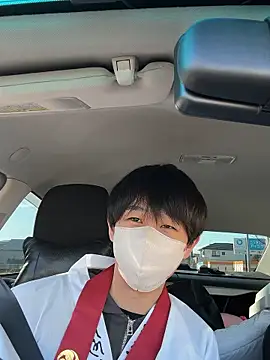 Snapshot of akkan_6868 chatting on 19, 12, 2025 akkan 6868 online show from 19, 12, 2025