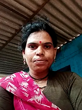 Snapshot of Soniya_pandit chatting on 5, 7, 2026 Soniya pandit online show from 5, 7, 2026
