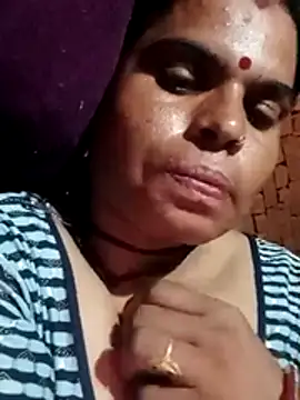 Snapshot of Soniya_pandit chatting on 26, 7, 2026 Soniya pandit online show from 26, 7, 2026
