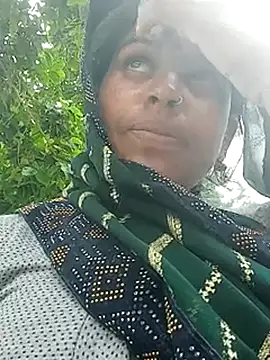 Snapshot of Soniya_pandit chatting on 27, 7, 2026 Soniya pandit online show from 27, 7, 2026