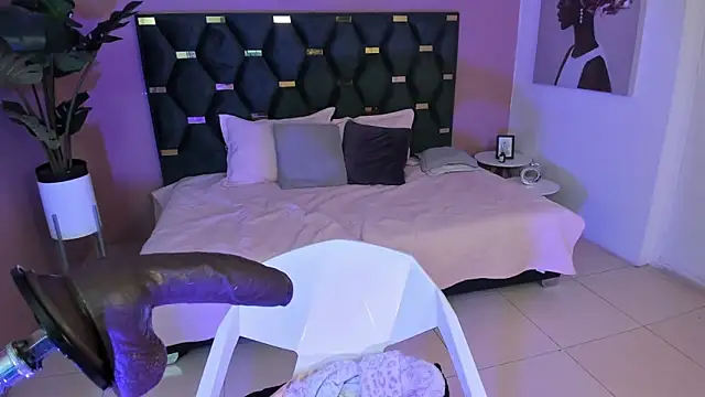 Micki   online show from 14, 10, 2025