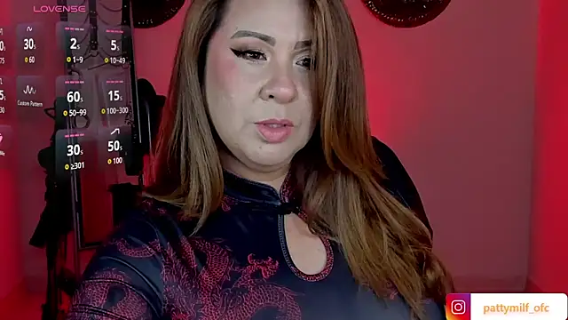 Snapshot of Pattymilf_ofc chatting on 28, 5, 2026 Pattymilf ofc online show from 28, 5, 2026