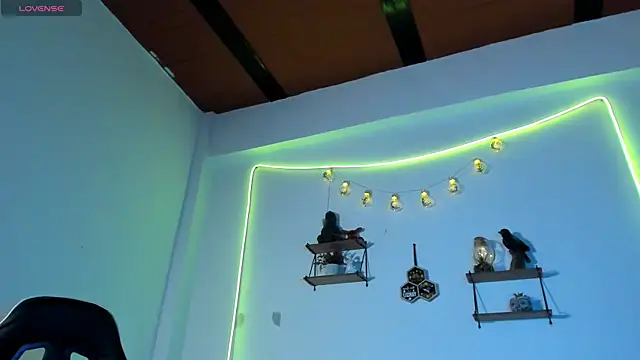 77Neferkitty77 online show from 13, 10, 2025