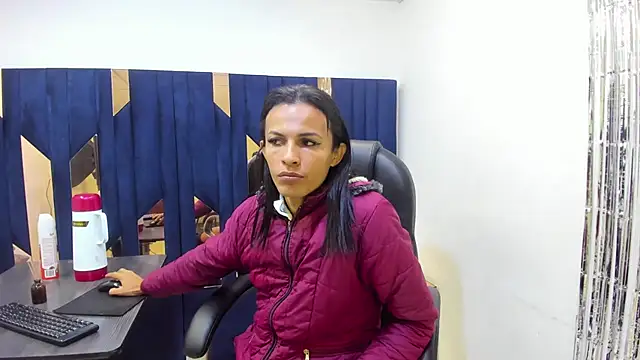 Snapshot of Aisha_hotts777 chatting on 8, 5, 2026 Aisha hotts777 online show from 8, 5, 2026