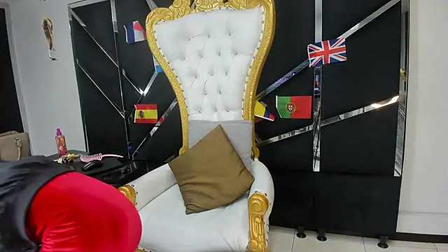 Aisha hotts777 online show from 18, 6, 2026
