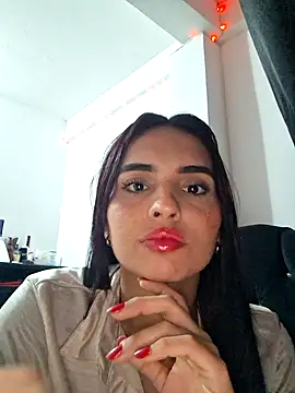 Snapshot of EmiliaSomer chatting on 24, 9, 2025 EmiliaSomer online show from 24, 9, 2025