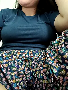 Snapshot of _Babyrose_ chatting on 18, 1, 2026 Babyrose online show from 18, 1, 2026